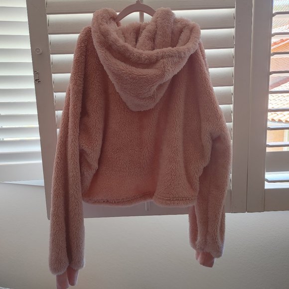 YOUNG GIRL'S STYLISH OUTFIT JEANS/TOP - Picture 8 of 9